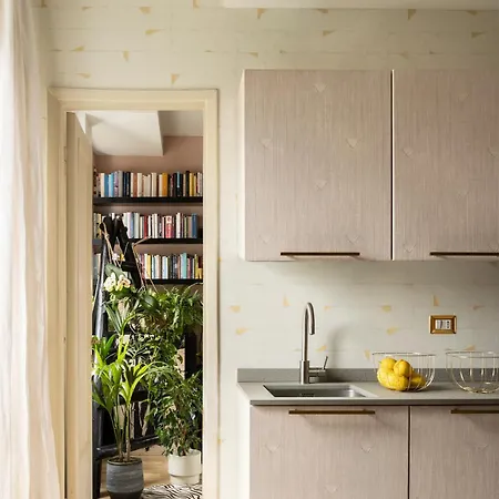 Maison Deco: 60 Mq Di Accoglienza Апартаменты *