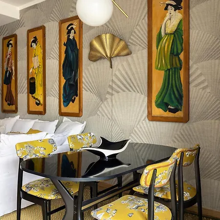 Maison Deco: 60 Mq Di Accoglienza * Милан