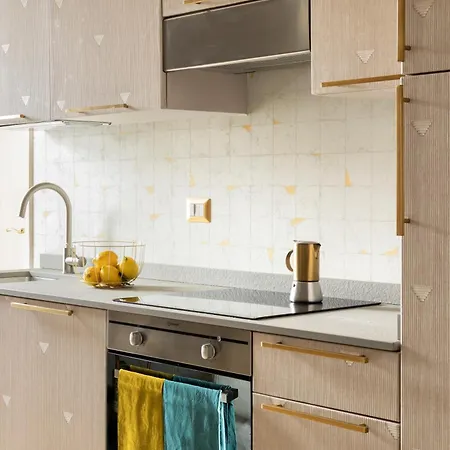 Maison Deco: 60 Mq Di Accoglienza 밀라노